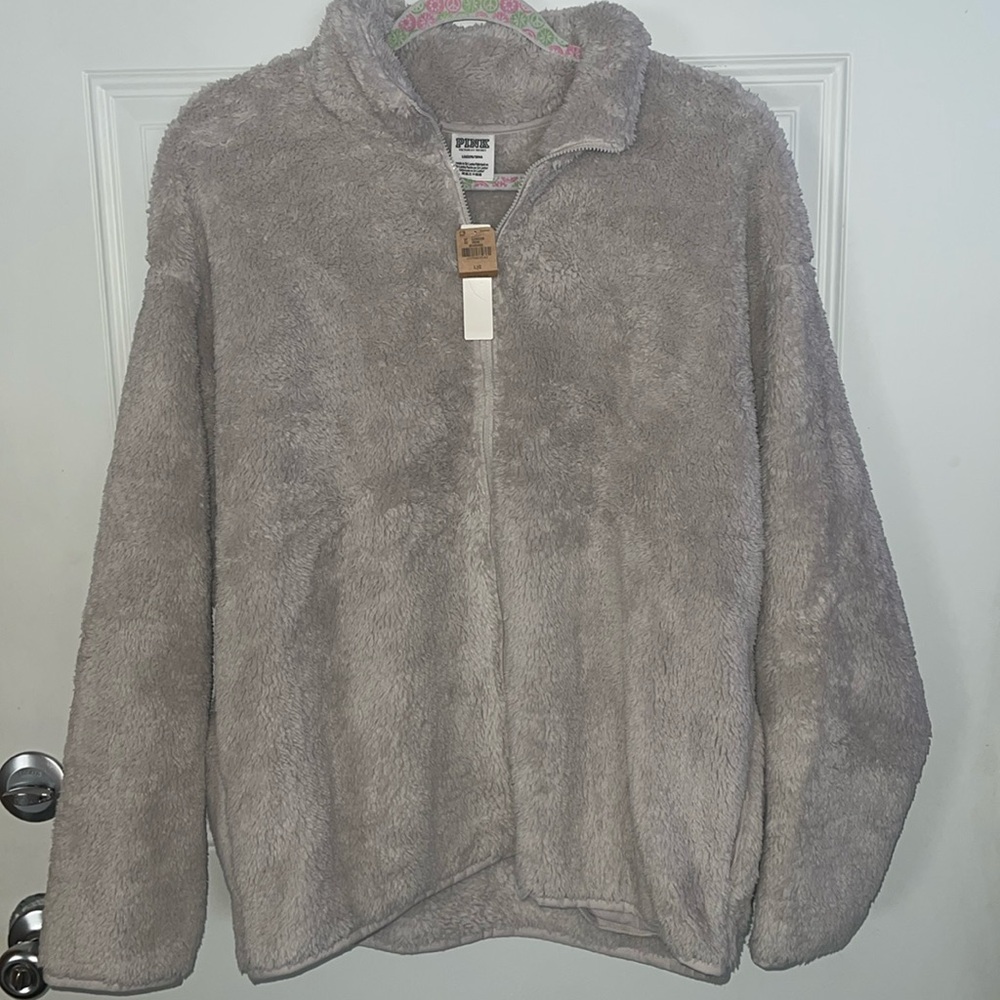 PINK Victoria’s Secret NWT teddy bear soft Sherpa zip up sweater jacket Large